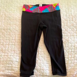 Ivivva Girls Cropped Leggings Size 6